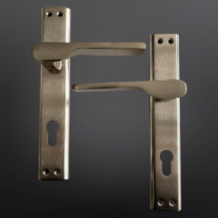 Gökçe Aynalı Yale Kapı Kolu Nikel Saten