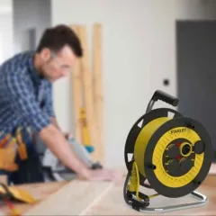 Stanley Makaralı Seyyar Kablo Sarı 3x2.5 40 Mt